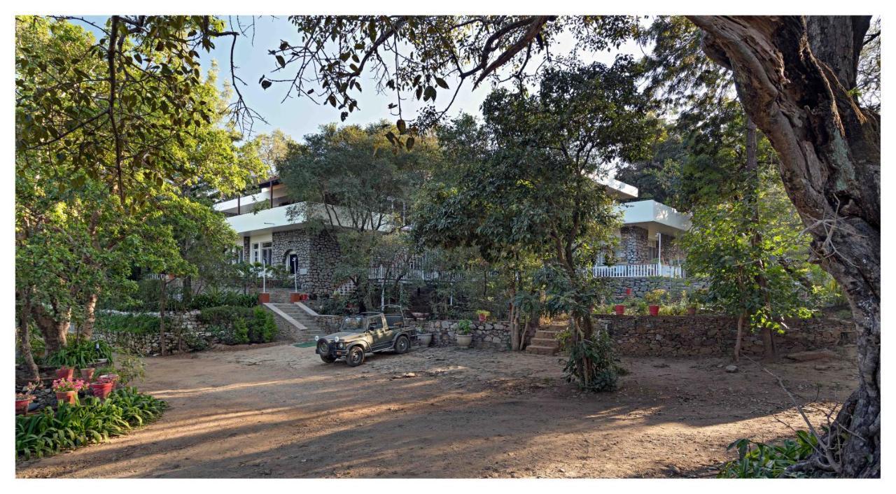 Wordsworth Lodge Mount Abu Exterior photo